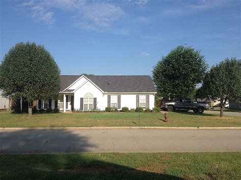 zillow greenwood ar